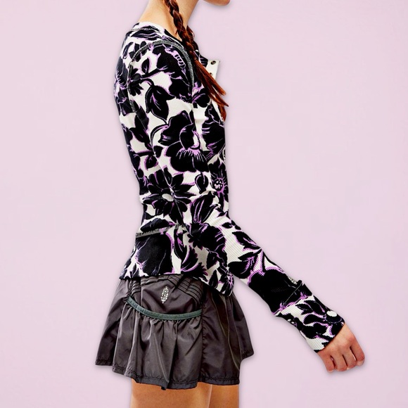 NWT Free People Movement Rally Printed Layer Top - Picture 5 of 15